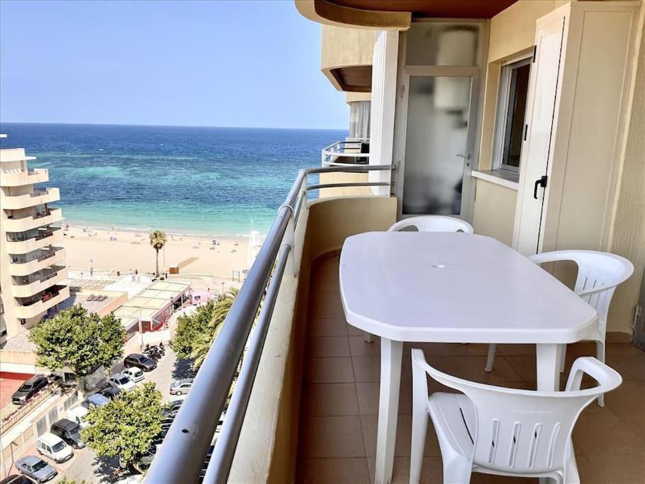 Apartamento Amplio Con 2 Dormitorios Y Vistas Al Mar Calpe Kültér fotó