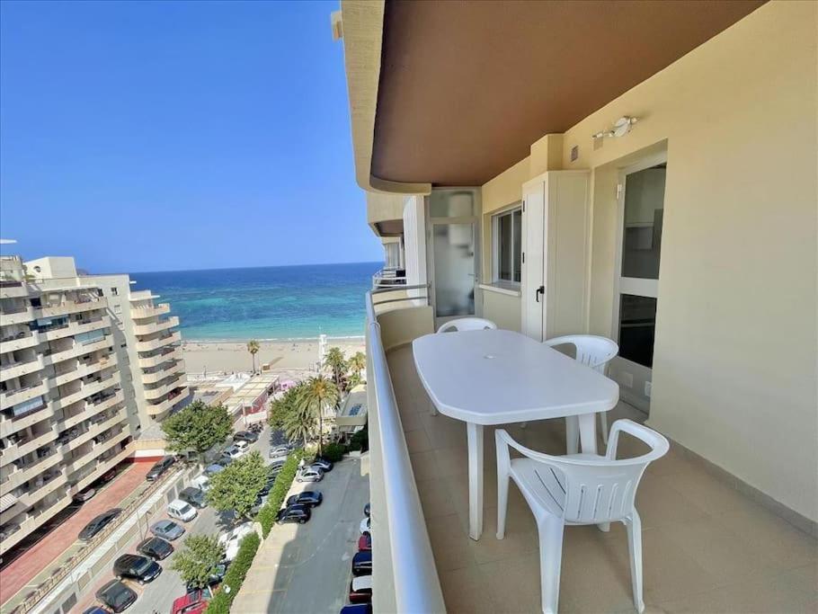 Apartamento Amplio Con 2 Dormitorios Y Vistas Al Mar Calpe Kültér fotó